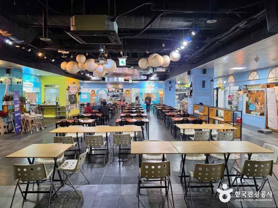 전북_군산_군산 공설시장_내부_7.jpg