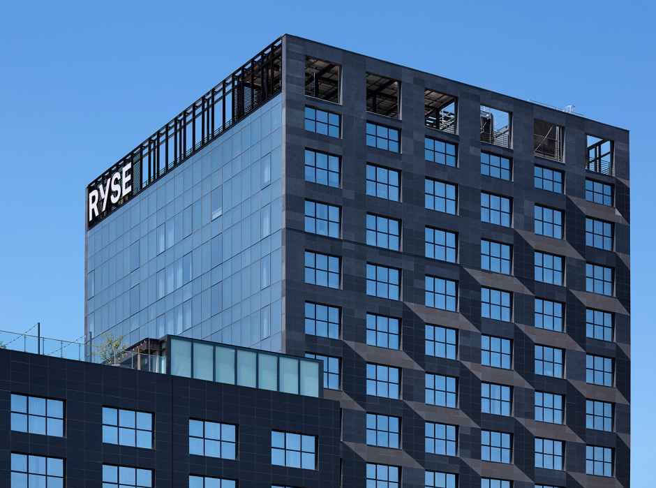 RYSE Autograph Collection（라이즈오토그래프컬렉션）