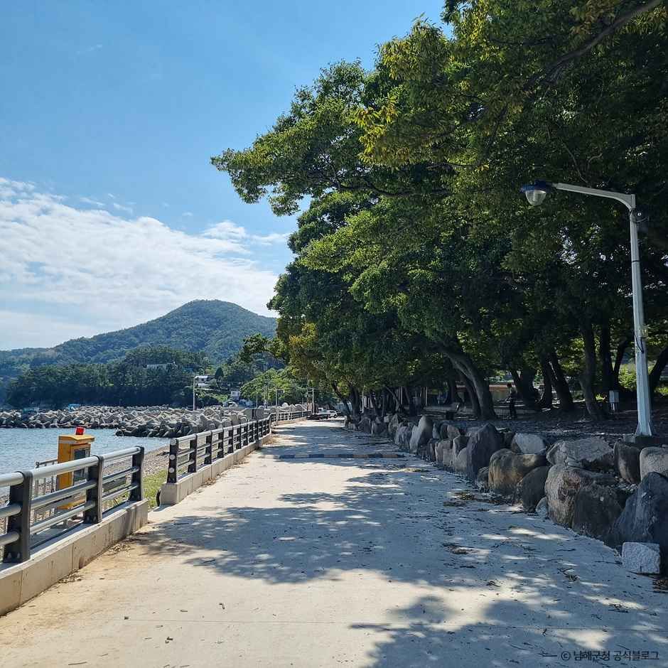 남해초전마을캠핑장
