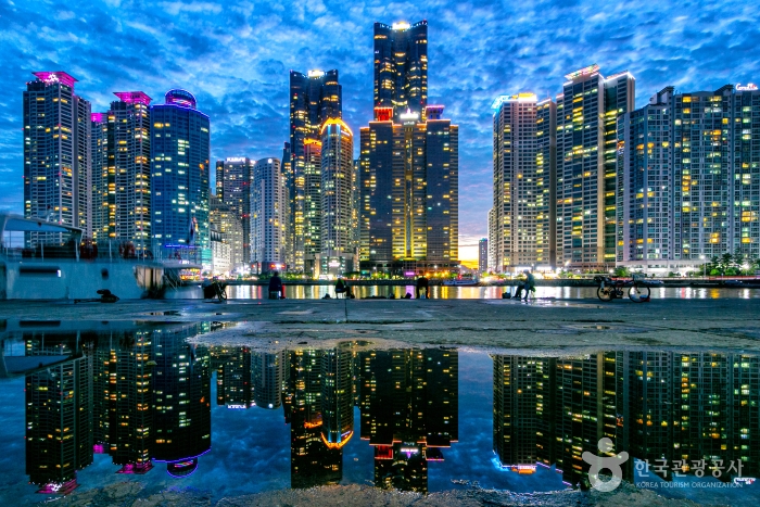 Night view of Marine City from Dongbaekseom Island