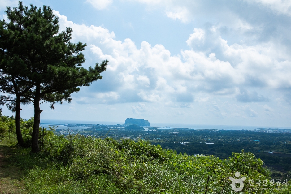 Dusanbong Peak