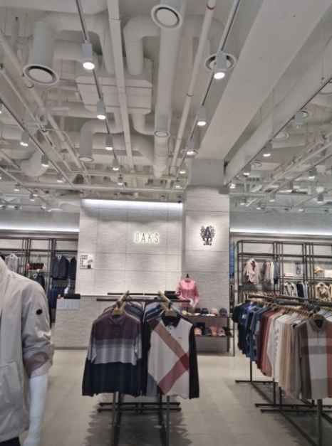 [事後免税店] DAKS（ダックス）メンズ・現代テグ（大邱）店(닥스남성 현대백화점 더현대 대구점)