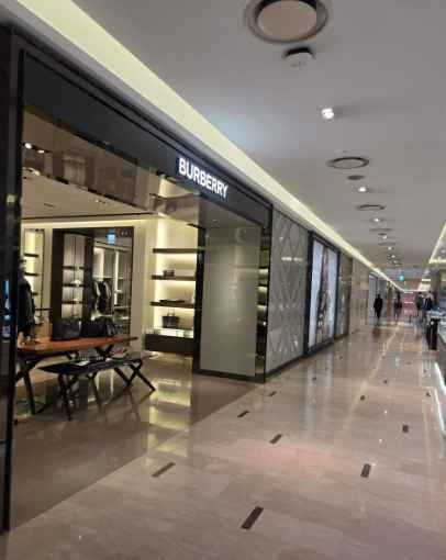 버버리 신세계백화점 천안아산점