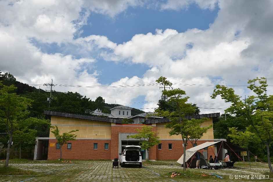 합천_대장경오토캠핑장 (6).jpg
