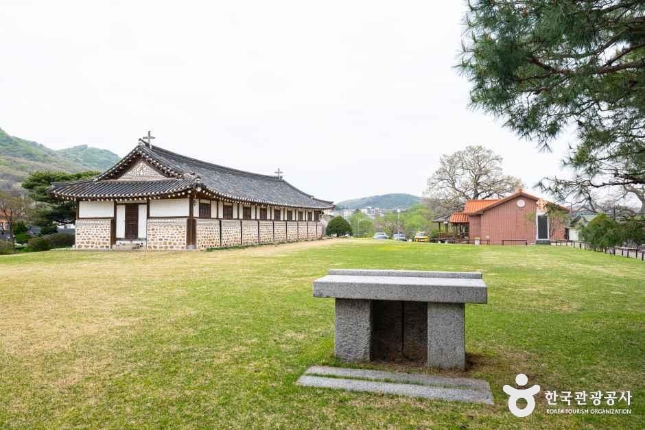 대한성공회 온수리성당