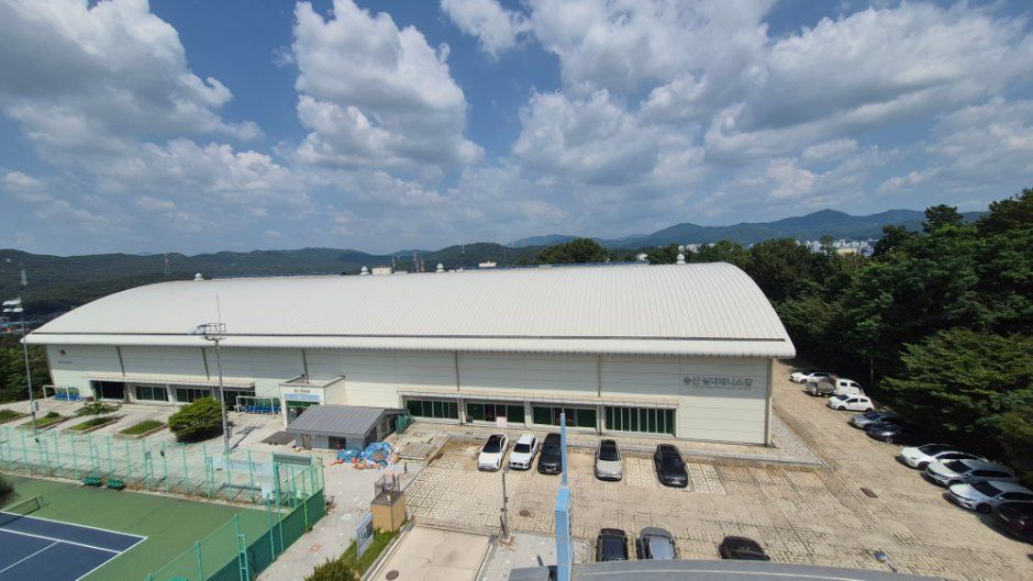 송산배수지 테니스장