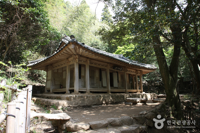 Dasan Chodang Historic Site Related To Jeong Yak-yong