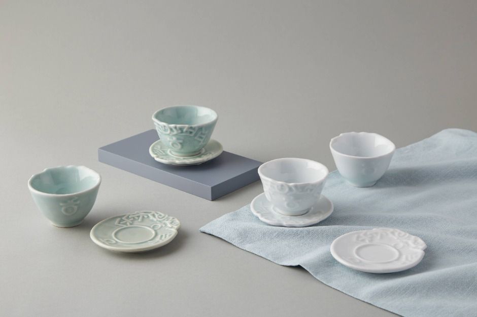 Hangeul Teacup Set ⓒKorea Heritage Agency