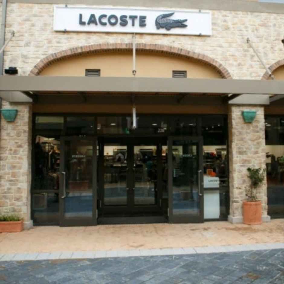 Lacoste 新世界Simon高级奥特莱斯 釜山店