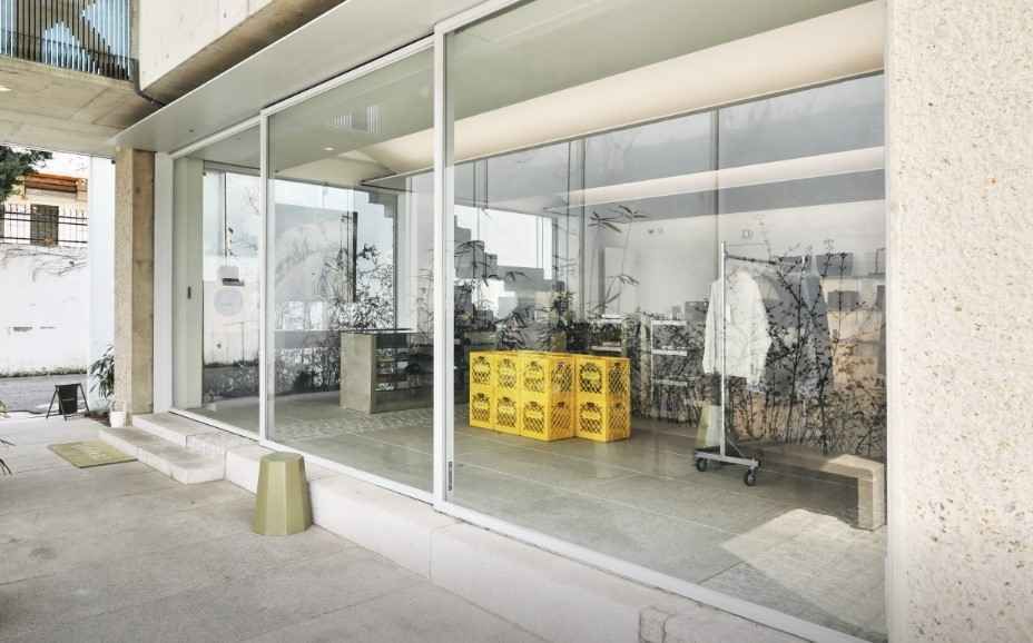 KHAKIS Yeonhui[Tax Refund Shop](카키스 연희)