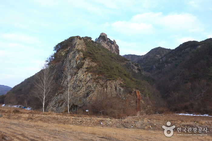아미산(군위) 아미산(군위)