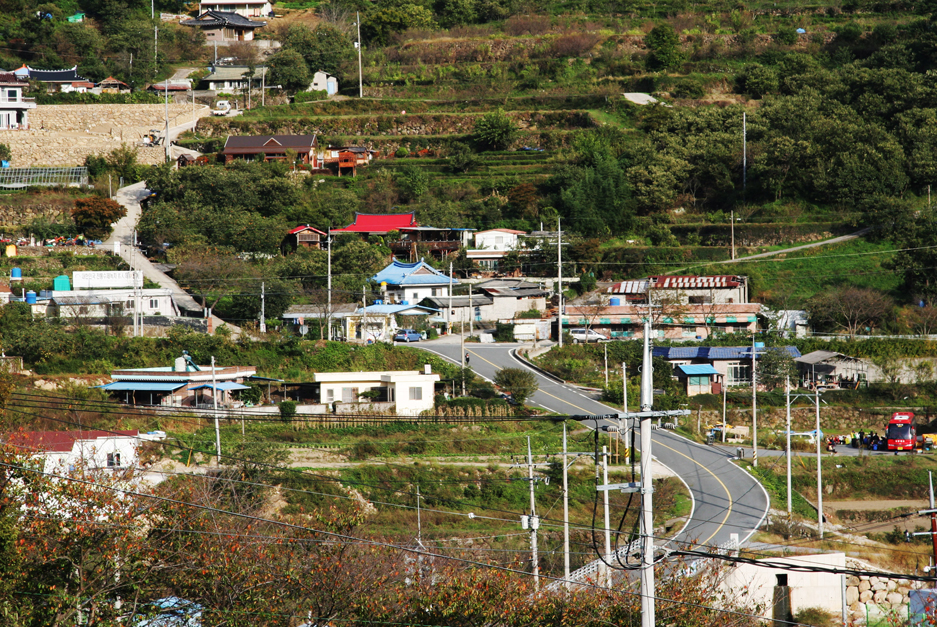 法河村