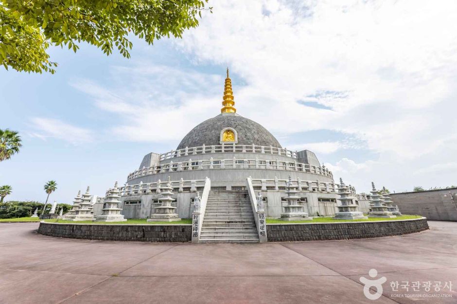 Peace Unification Buddhist Relic Pagoda