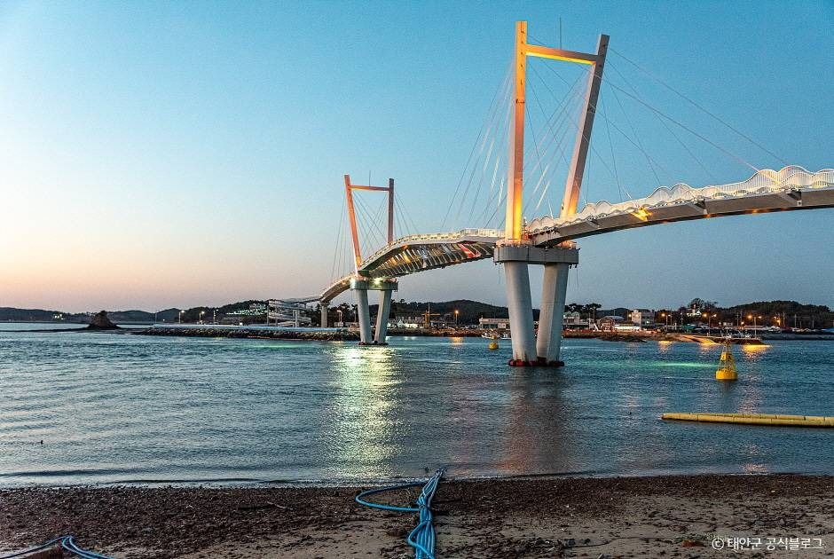Kkotge Bridge