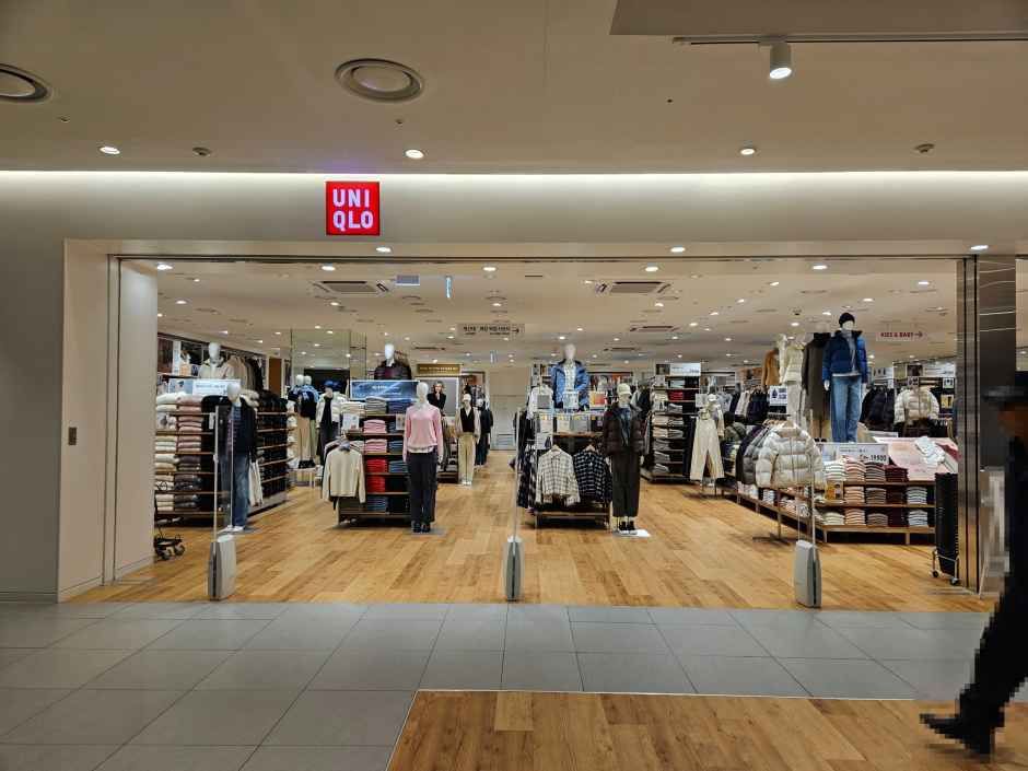 ユニクロ ロッテ百貨店仁川店