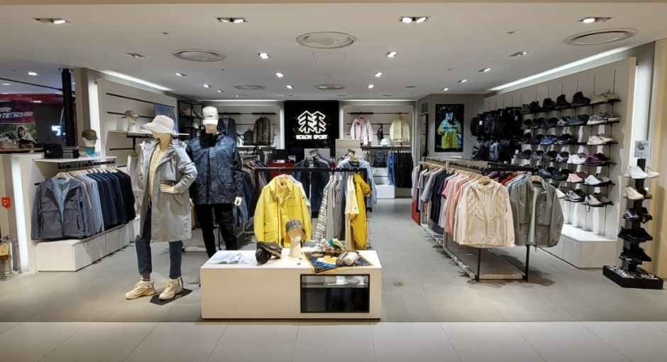 [事後免税店] KOLON（コーロン）スポーツ・ロッテ百貨店イルサン（一山）店(코오롱스포츠 롯데백화점 일산점)