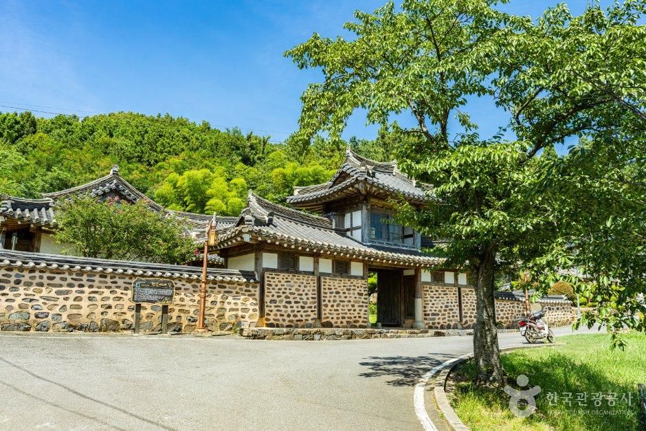 현부자네 집