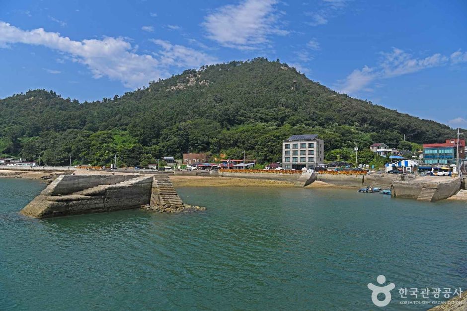 ヤミ島船着場
