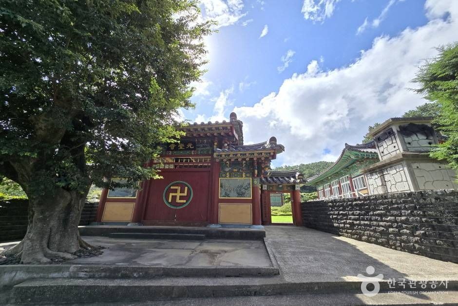 Wondangsa Temple Site