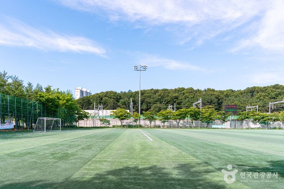 충장근린체육공원