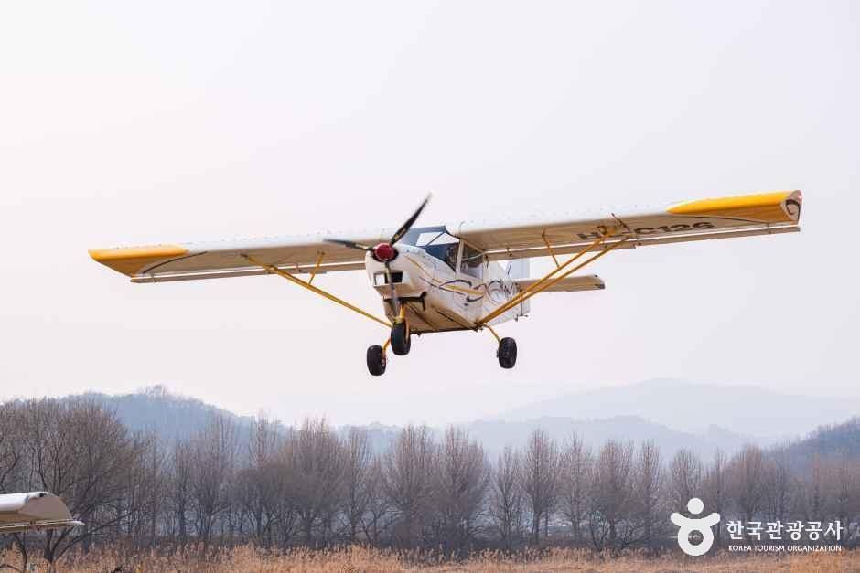 충남_공주_공주 경비행기_체험_3.jpg