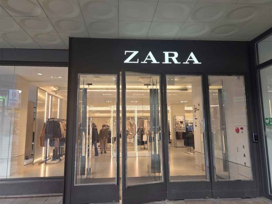 ZARA Galleria Department Store Time World Branch