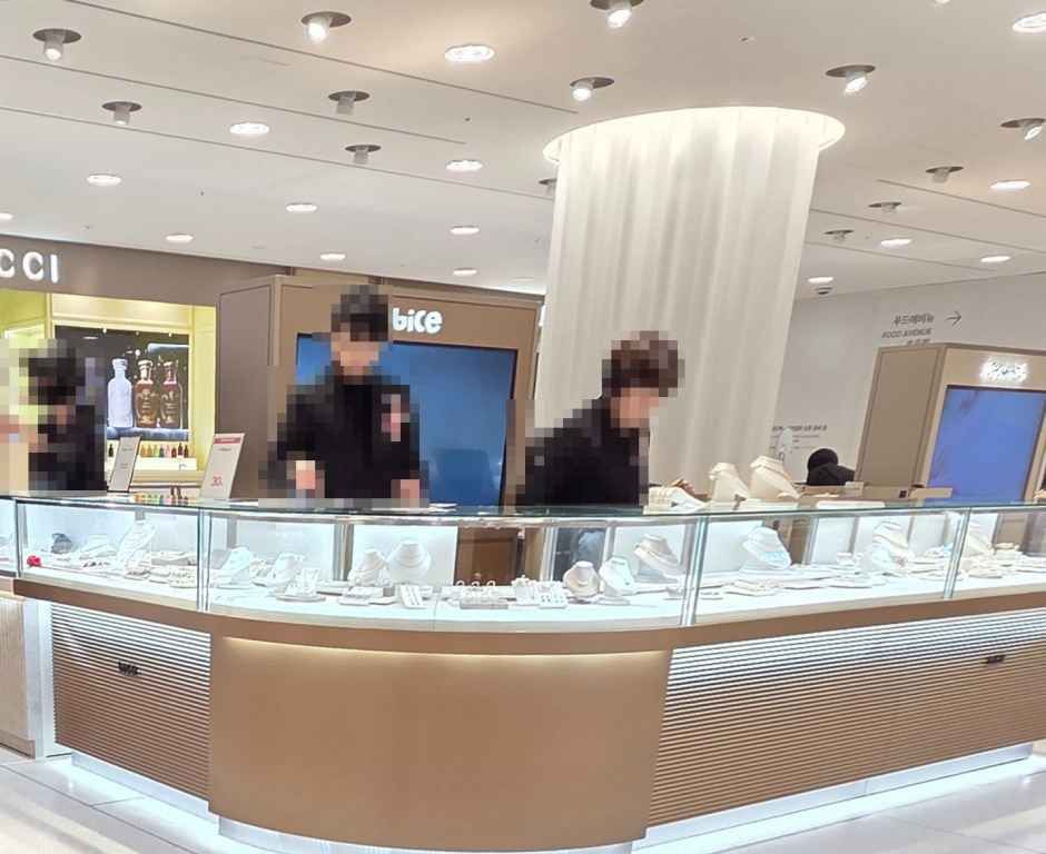 비체 롯데백화점 본점