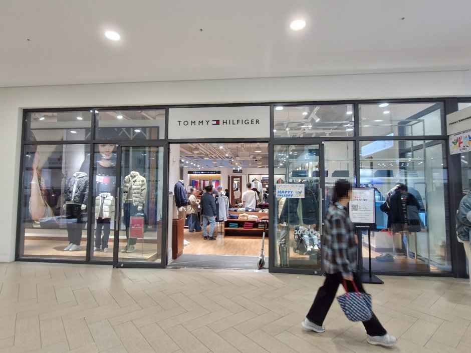 타미힐피거 현대프리미엄아울렛 김포점