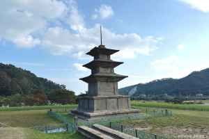 경주 감은사지 전경 2
