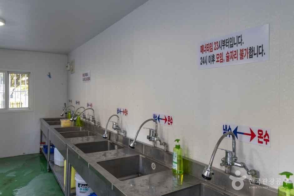 굼벵이캠핑농원