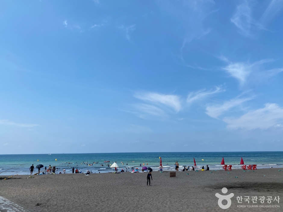 三阳海水浴场
