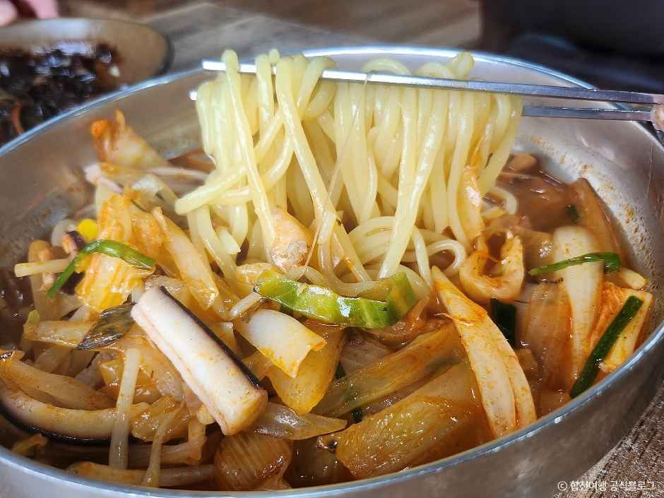 합천_화담반점 (6).jpg