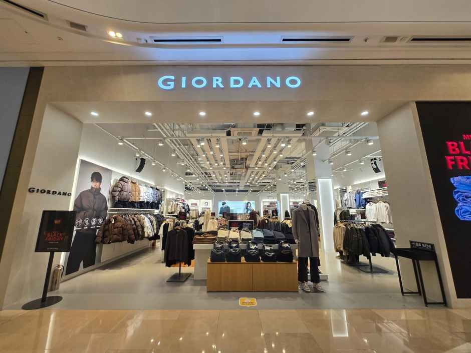 Giordano - Starfield Hanam Branch [Tax Refund Shop](지오다노 스타필드 하남점)