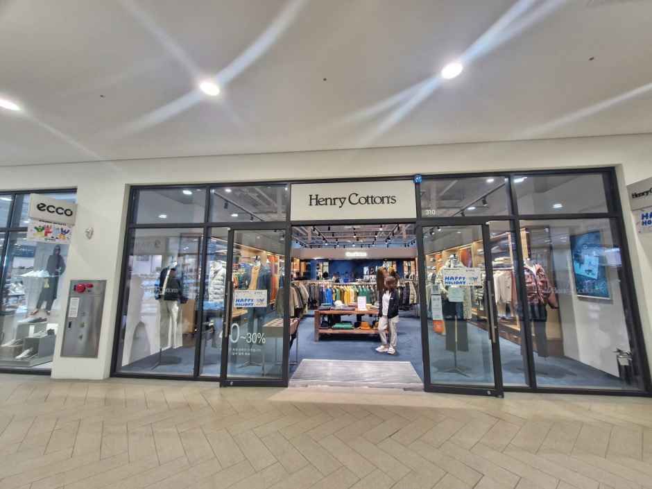 헨리코튼 현대프리미엄아울렛 김포점