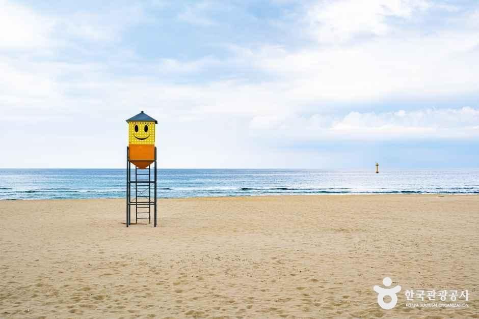 甑山海水浴場