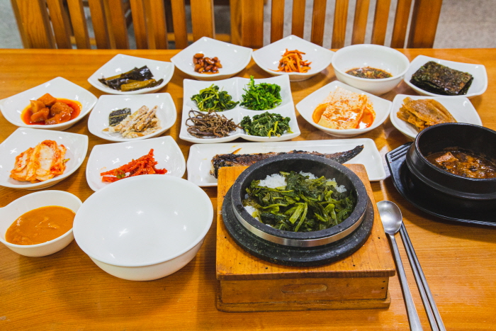 메밀꽃회관