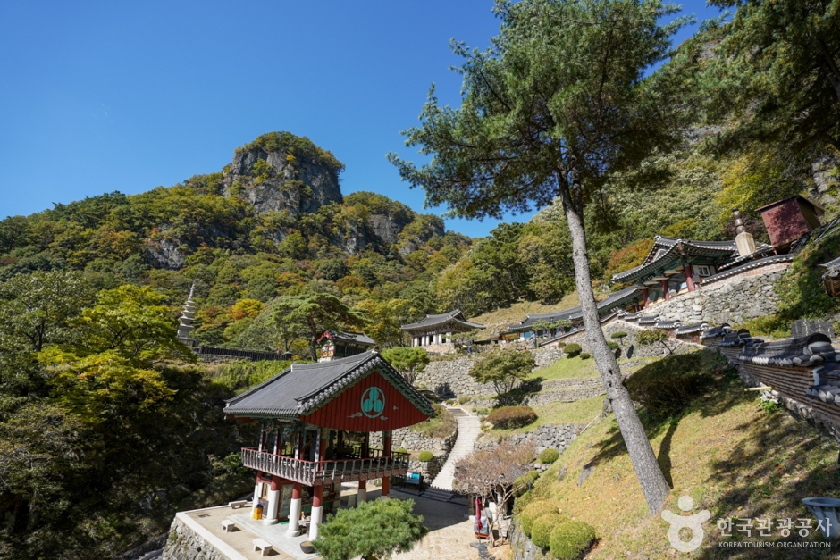 Cheongnyangsan Provincial Park