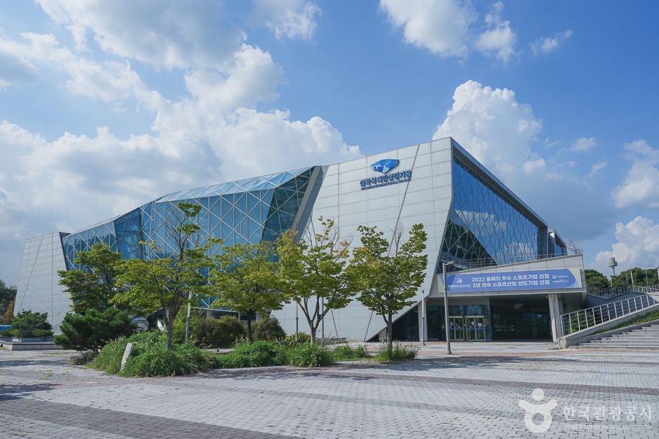 仙鶴国際氷上競技場