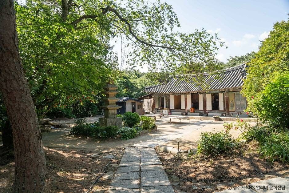 三仏寺