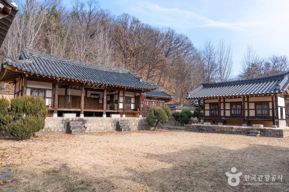 歴洞書院