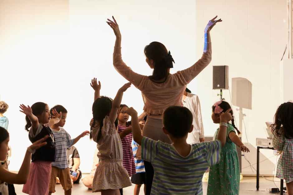 2026 어린이&middot;가족 예술축제 톡톡 (4).jpg