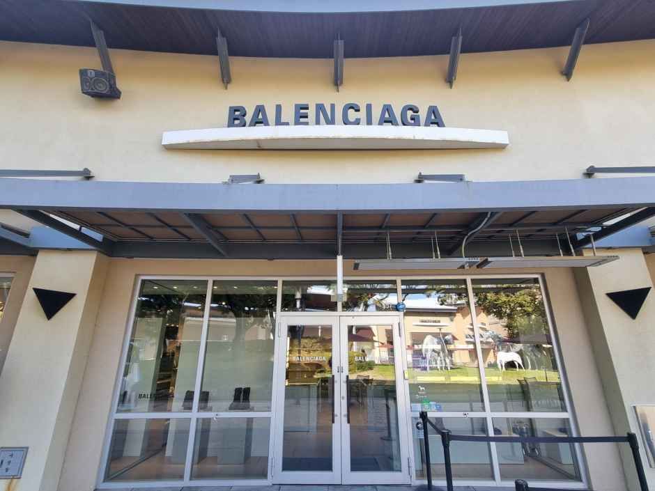 발렌시아가 신세계사이먼프리미엄아울렛 여주점