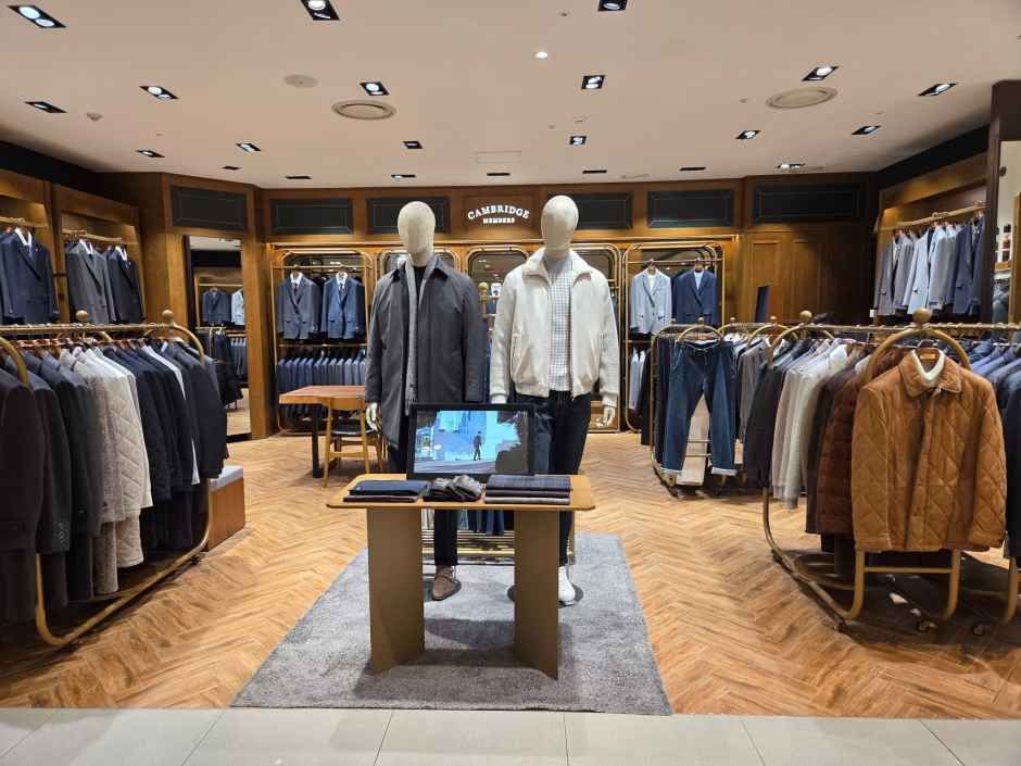 [事後免税店] CAMBRIDGE（ケンブリッジ）・現代百貨店KINTEX（キンテックス）(캠브리지 현대백화점 킨텍스점)