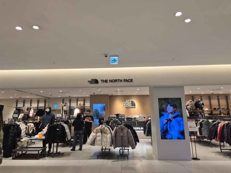 The North Face 乐天奥特莱斯 清州店