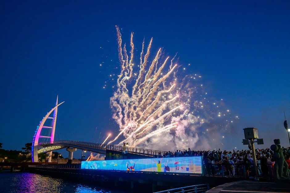 새연교 주말 문화공연 '금토금토 새연쇼'