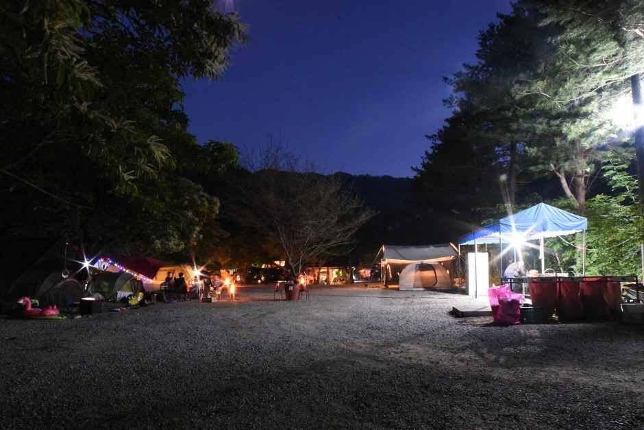 Byeolcheonji Campground