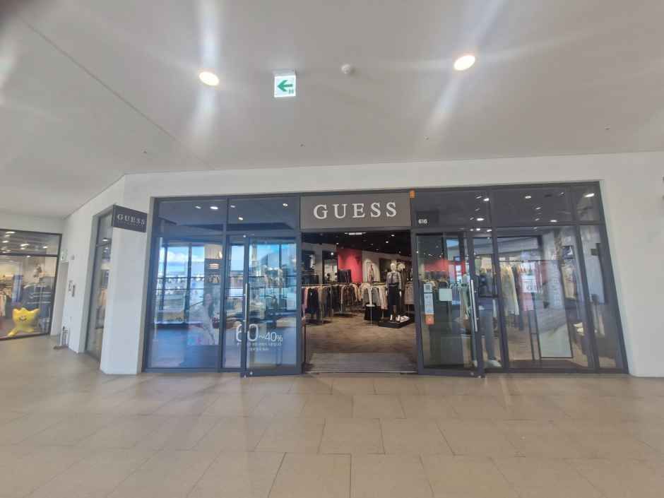 게스 현대프리미엄아울렛 김포점