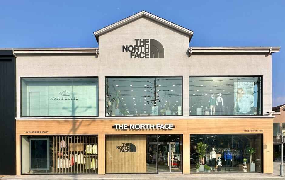 [事後免税店]THE NORTH FACE（ザ・ノース・フェイス）・ヨジュ（驪州）店(노스페이스 여주점)