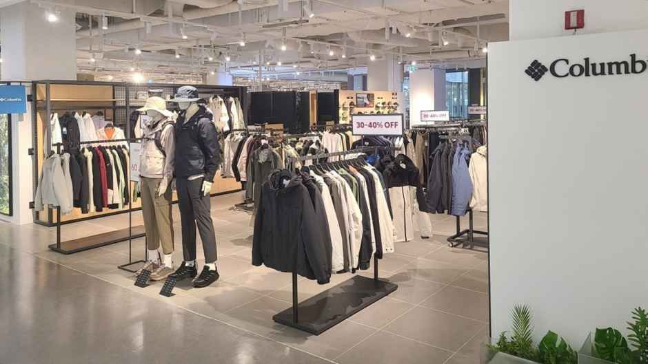 [事後免税店] Columbia（コロンビア）・ロッテモールクァンギョ（光教）店(컬럼비아 롯데몰 광교점)