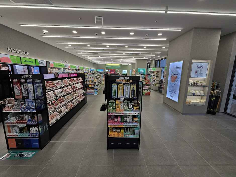 [事後免税店]Olive Young・ビョンジョム（餅店）複合タウン店(올리브영 병점복합타운점)